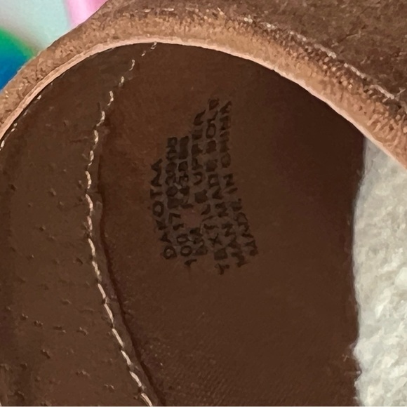 Style & Co Womens Dakotaa Slip-On Tan Suede Clogs 5M Buckle Cozy Winter Casual - Picture 5 of 16